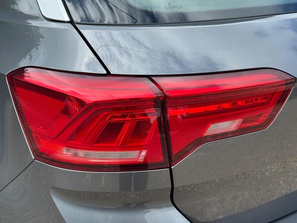 Volkswagen T-Roc 1.5 TSI EVO SE DSG Euro 6 (s/s) 5dr at 46th