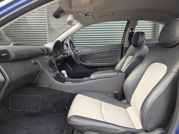 Mercedes-Benz C Class 1.8 C180 Kompressor SE 2dr - Image 3