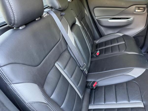 Mitsubishi L200 2.4 DI-D DC Barbarian 4WD Euro 6 4dr at 18th