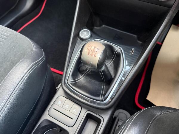 Ford Fiesta 1.5T EcoBoost ST-3 Euro 6 5dr at 25th
