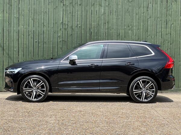 Volvo XC60 2.0 D4 R-Design Pro Auto AWD Euro 6 (s/s) 5dr at 11th
