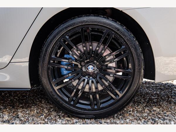 BMW 540I XDRIVE M SPORT AUTO - Image 15