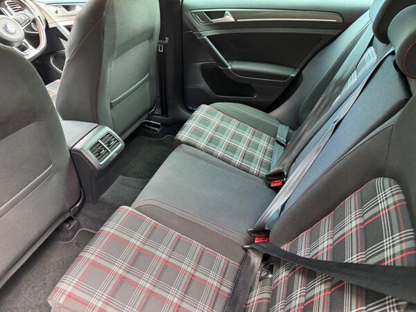 Volkswagen Golf 2.0 TSI GTI Performance Euro 6 (s/s) 5dr at 12th