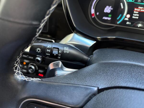 Kia Niro 64kWh 4+ Auto 5dr