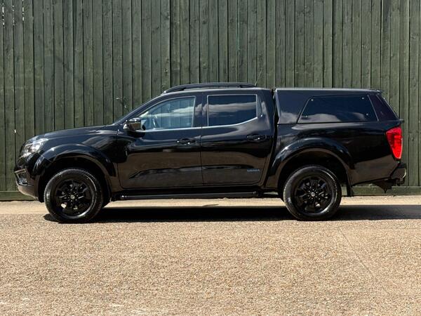 Nissan Navara 2.3 dCi N-Guard Auto 4WD Euro 6 4dr at 14th