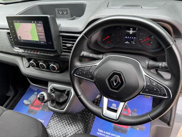 Renault Trafic 2.0 dCi Blue LL30 Extra L2 H1 Euro 6 (s/s) 5dr