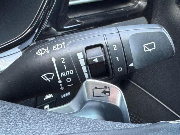 Kia Niro 64kWh 4+ Auto 5dr