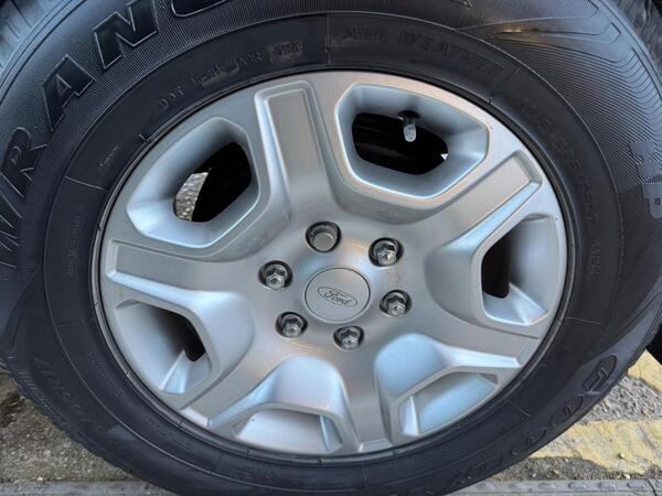 Ford Ranger 2.2 TDCi Limited 1 4WD Euro 5 (s/s) 4dr (Eco Axle) at 25th