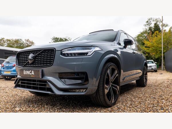 VOLVO XC90 R-DESIGN B5 MHEV AWD AUTO - Image 4
