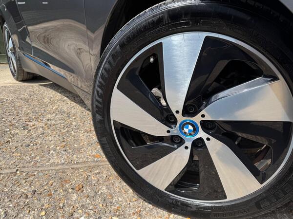 BMW i3 42.2kWh Auto 5dr at 26th
