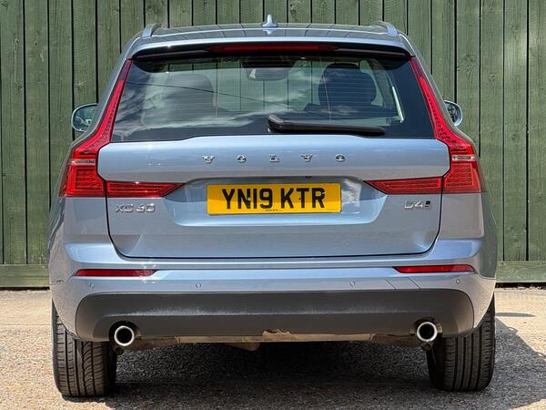 Volvo XC60 2.0 D4 Momentum Auto AWD Euro 6 (s/s) 5dr