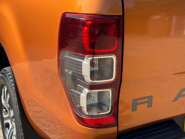 Ford Ranger 3.2 TDCi Wildtrak Auto 4WD Euro 5 4dr at 30th