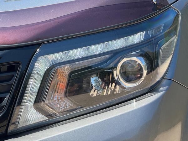 Nissan Navara 2.3 dCi N-Guard Auto 4WD Euro 6 4dr