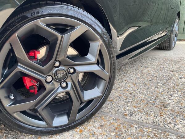 Ford Fiesta 1.5T EcoBoost ST-3 Euro 6 (s/s) 5dr at 42th
