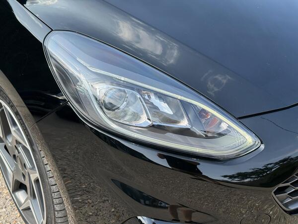 Ford Fiesta 1.5T EcoBoost ST-3 Euro 6 5dr at 41th