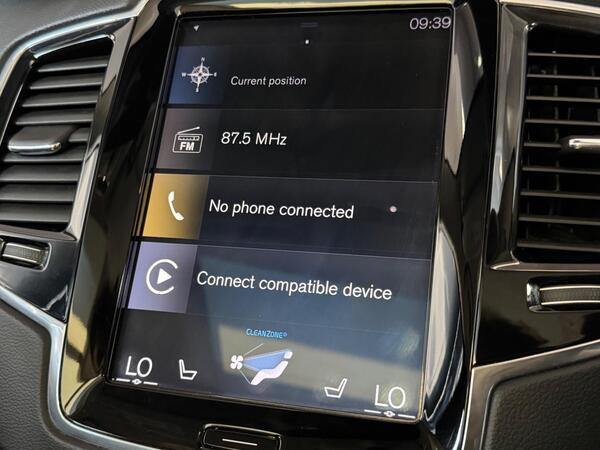Volvo XC90 2.0 D5 PowerPulse Inscription Pro Auto 4WD Euro 6 (s/s) 5dr at 41th