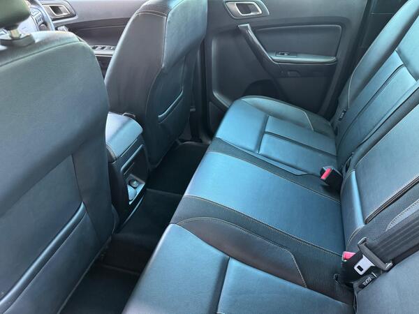 Ford Ranger 3.2 TDCi Wildtrak Auto 4WD Euro 6 (s/s) 4dr at 16th