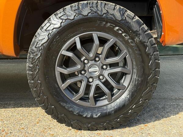 Ford Ranger 3.2 TDCi Wildtrak Auto 4WD Euro 5 4dr at 36th