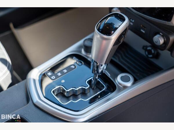 SSANGYONG TIVOLI ELX TD AUTO - Image 41
