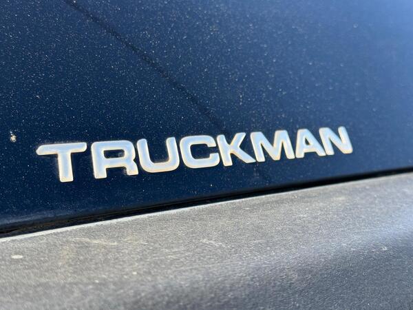 Nissan Navara 2.3 dCi N-Guard Auto 4WD Euro 6 4dr at 54th