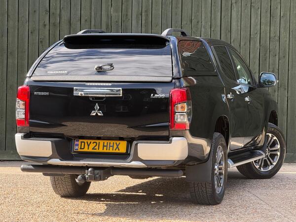 Mitsubishi L200 2.2 DI-D DC Barbarian Auto 4WD Euro 6 (s/s) 4dr