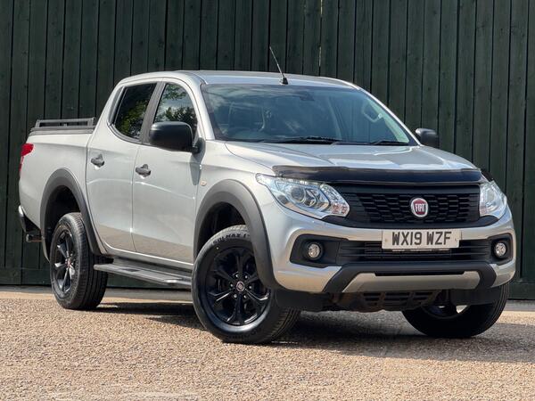 Fiat Fullback 2.4D Cross 4WD Euro 6 4dr at 0th