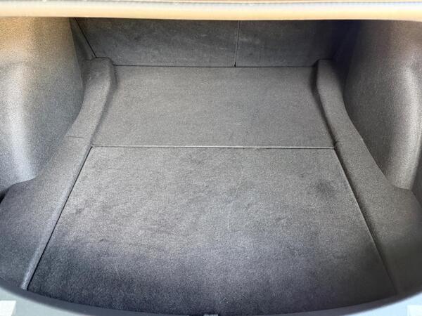 Tesla Model 3 (Dual Motor) Long Range Auto 4WDE 4dr
