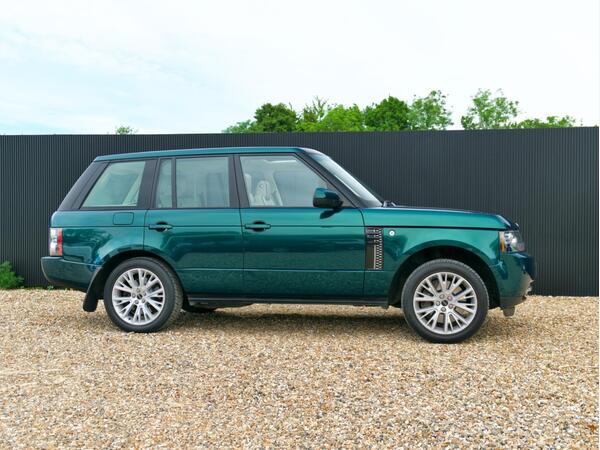 LAND ROVER RANGE ROVER WESTMINSTER TDV8 A - Image 2
