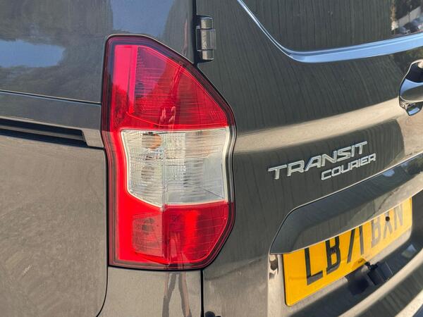 Ford Transit Courier 1.5 TDCi Sport L1 Euro 6 5dr