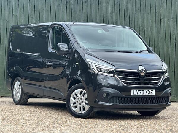 Renault Trafic 2.0 dCi ENERGY 28 Sport SWB Standard Roof Euro 6 (s/s) 5dr at 0th