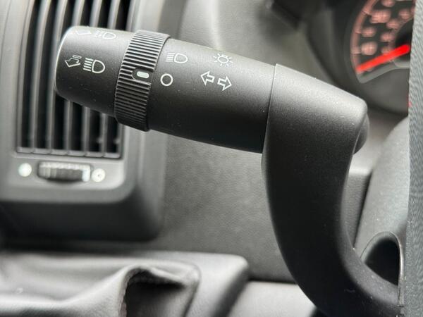 Citroen Relay 2.2 BlueHDi 35 Enterprise L3 High Roof Euro 6 (s/s) 5dr at 29th