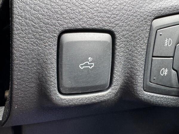 Ford Ranger 2.0 EcoBlue Wildtrak Pickup Double Cab 4dr Diesel Auto 4WD Euro 6 (s/s) (213 ps) at 23th