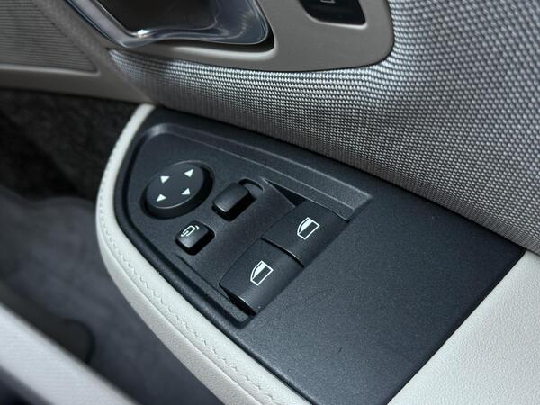 BMW i3 42.2kWh Auto 5dr