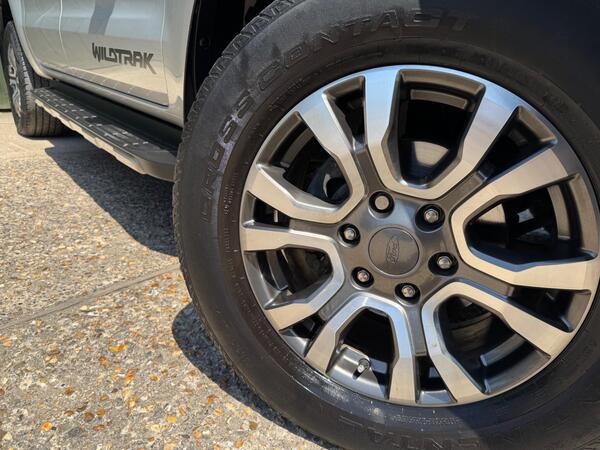 Ford Ranger 3.2 TDCi Wildtrak Pickup Double Cab 4dr Diesel Auto 4WD Euro 5 (200 ps)