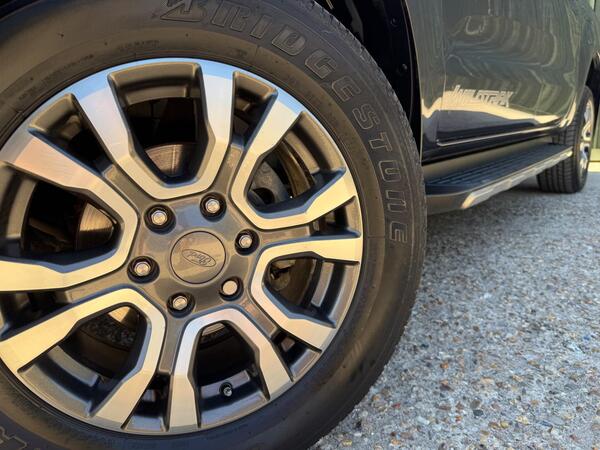 Ford Ranger 3.2 TDCi Wildtrak Auto 4WD Euro 5 4dr at 48th