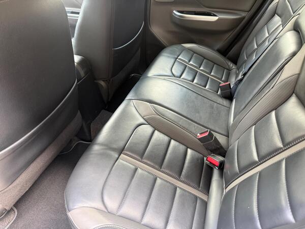 Mitsubishi L200 2.4 DI-D DC Barbarian Pickup Double Cab 4dr Diesel Auto 4WD Euro 6 (178 ps) at 18th