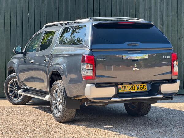 Mitsubishi L200 2.2 DI-D DC Warrior 4WD Euro 6 (s/s) 4dr