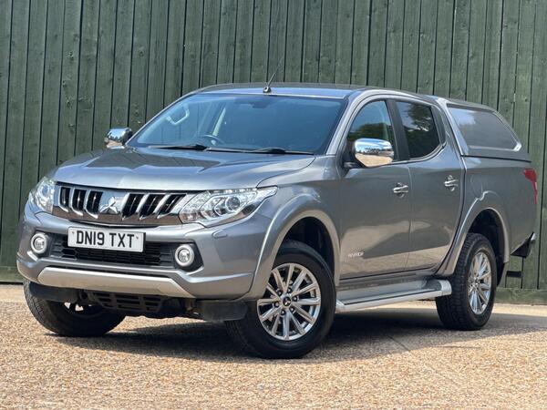 Mitsubishi L200 2.4 DI-D DC Warrior Auto 4WD Euro 6 4dr