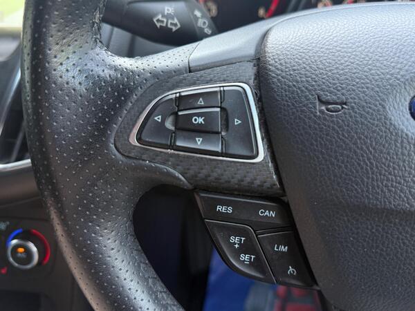 Ford Focus 2.0T EcoBoost ST-3 Euro 6 (s/s) 5dr