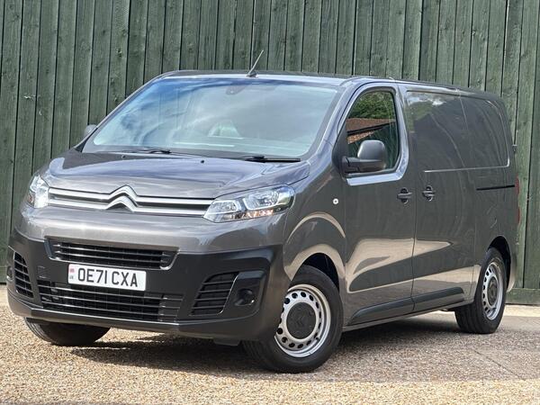 Citroen Dispatch 1.5 BlueHDi 1000 Enterprise Pro M FWD 2 Euro 6 (s/s) 6dr at 15th