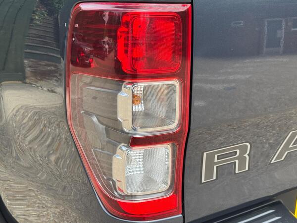 Ford Ranger 2.0 EcoBlue Wildtrak Pickup Double Cab 4dr Diesel Auto 4WD Euro 6 (s/s) (213 ps) at 48th