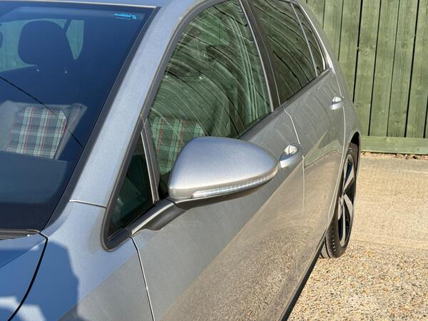 Volkswagen Golf 2.0 TSI GTI Performance Euro 6 (s/s) 5dr at 31th