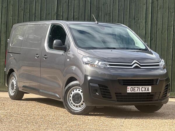 Citroen Dispatch 1.5 BlueHDi 1000 Enterprise Pro M FWD 2 Euro 6 (s/s) 6dr at 0th