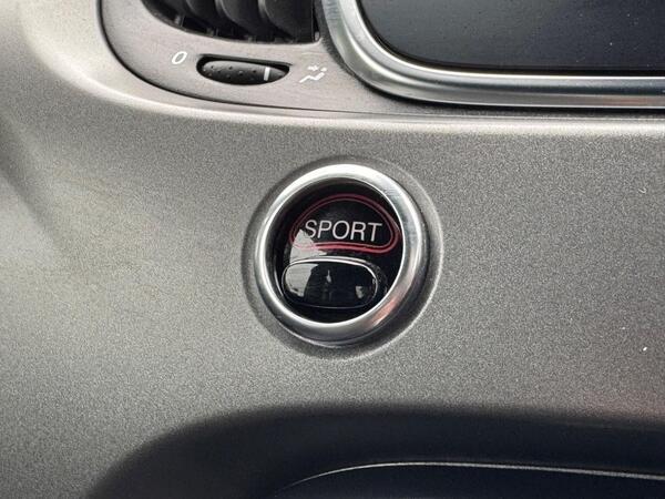 Abarth 595 1.4 T-Jet Turismo 70th Euro 6 3dr at 15th