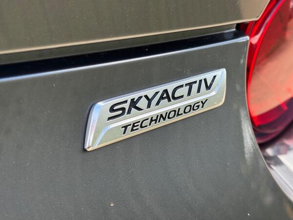 Mazda MX-5 RF 1.5 SKYACTIV-G SE-L Nav Euro 6 2dr