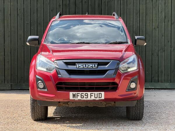 Isuzu D-Max 1.9 TD Blade Auto 4WD Euro 6 4dr at 3th