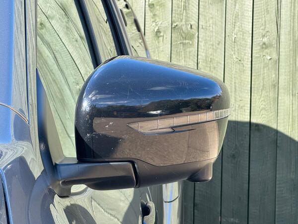Nissan Navara 2.3 dCi N-Guard Auto 4WD Euro 6 4dr at 39th