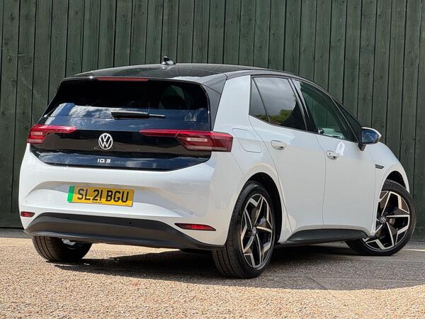 Volkswagen ID.3 Pro S 77kWh Tour Auto 5dr at 3th