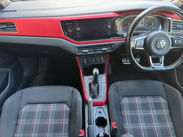 Volkswagen Polo 2.0 TSI GTI DSG Euro 6 (s/s) 5dr at 2th
