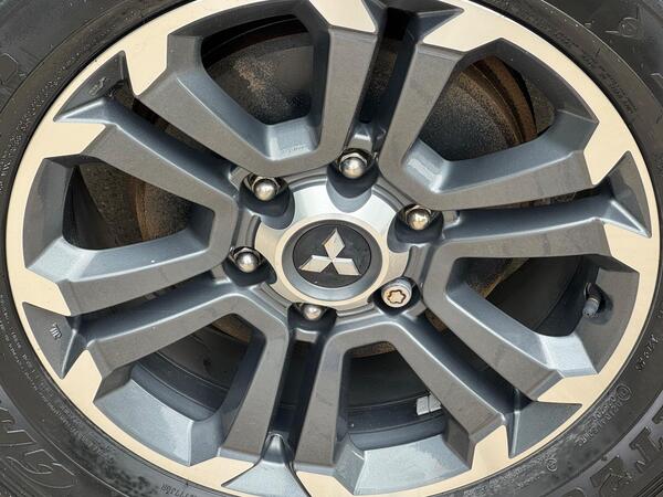 Mitsubishi L200 2.2 DI-D DC Barbarian Auto 4WD Euro 6 (s/s) 4dr at 58th